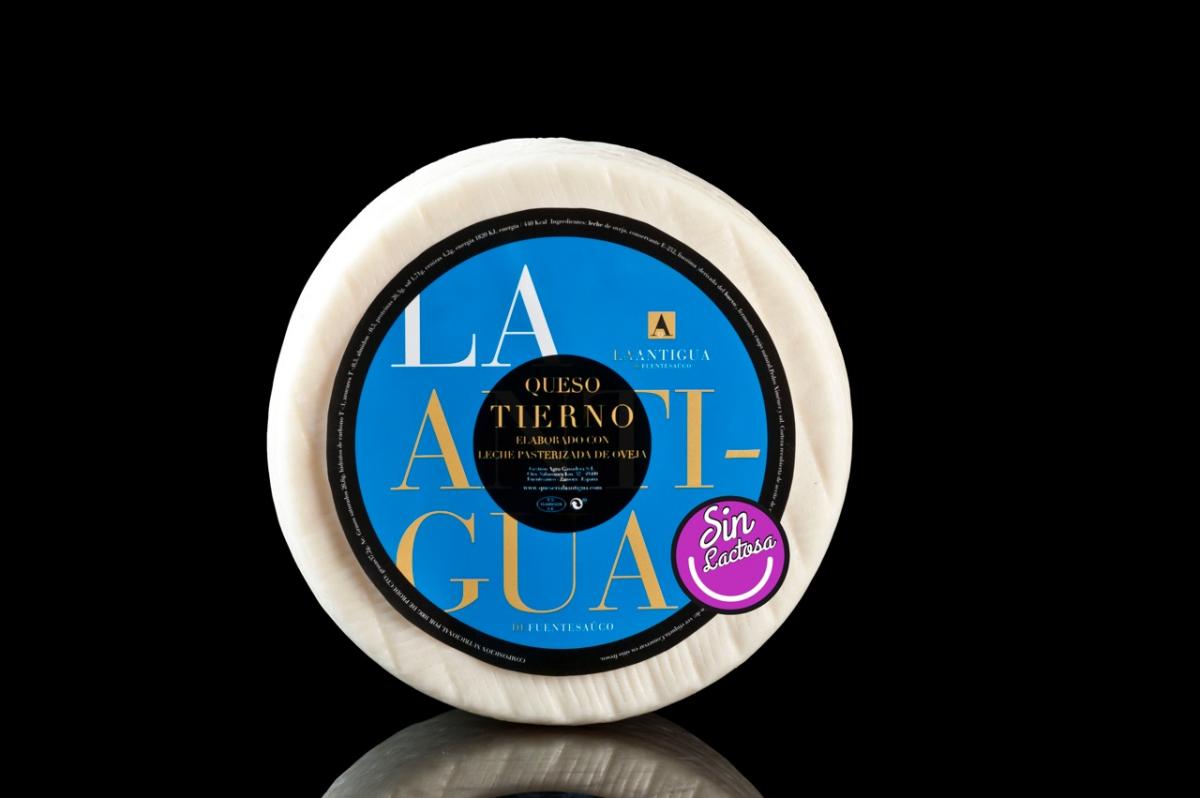 Medalla de Bronce en la Global Cheese para el Queso la Antigua Tierno sin Lactosa